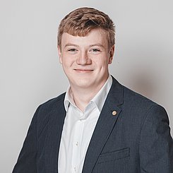 Herr  Paul Lennart Orlik